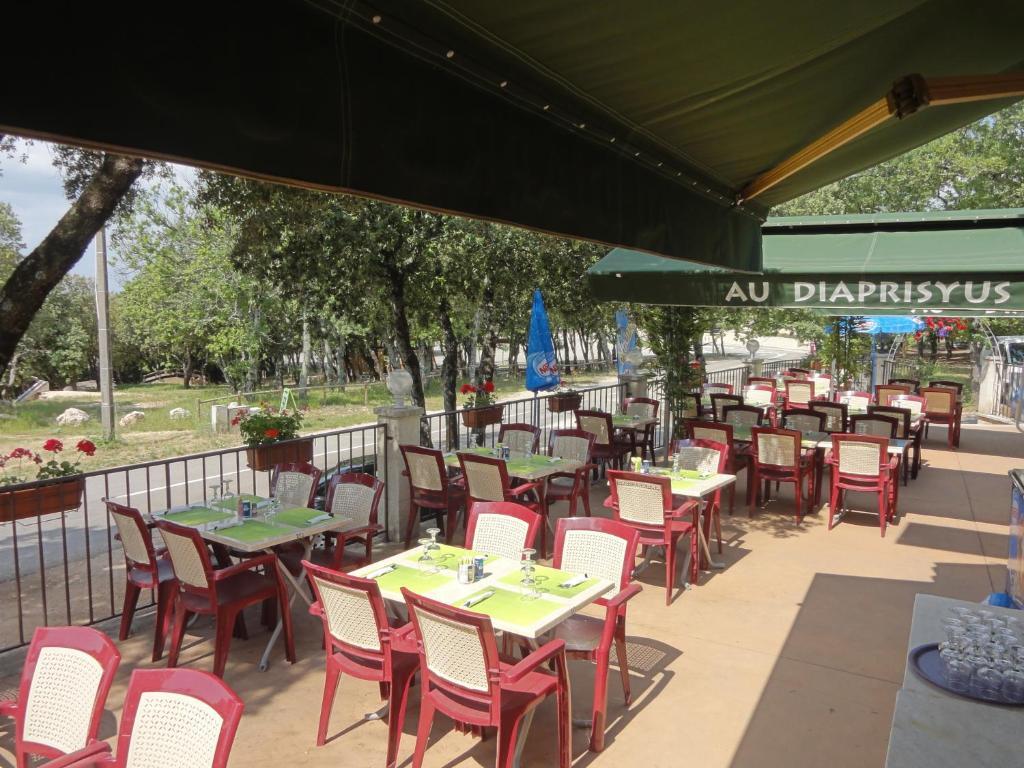 Terrasses De L'Aven Hotel Orgnac-l'Aven ภายนอก รูปภาพ