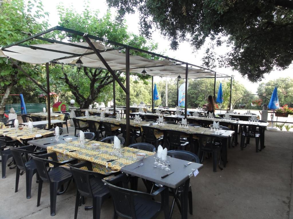 Terrasses De L'Aven Hotel Orgnac-l'Aven ภายนอก รูปภาพ